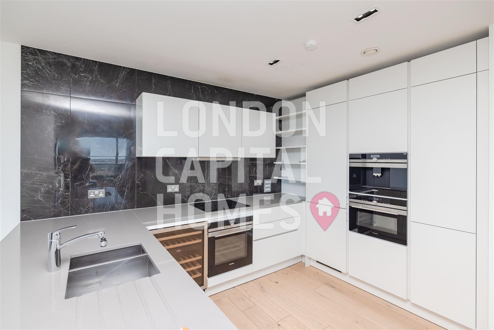 Skyline Apartments, Devan Grove, London